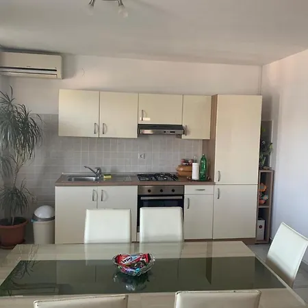 Kristina Apartman Trogir